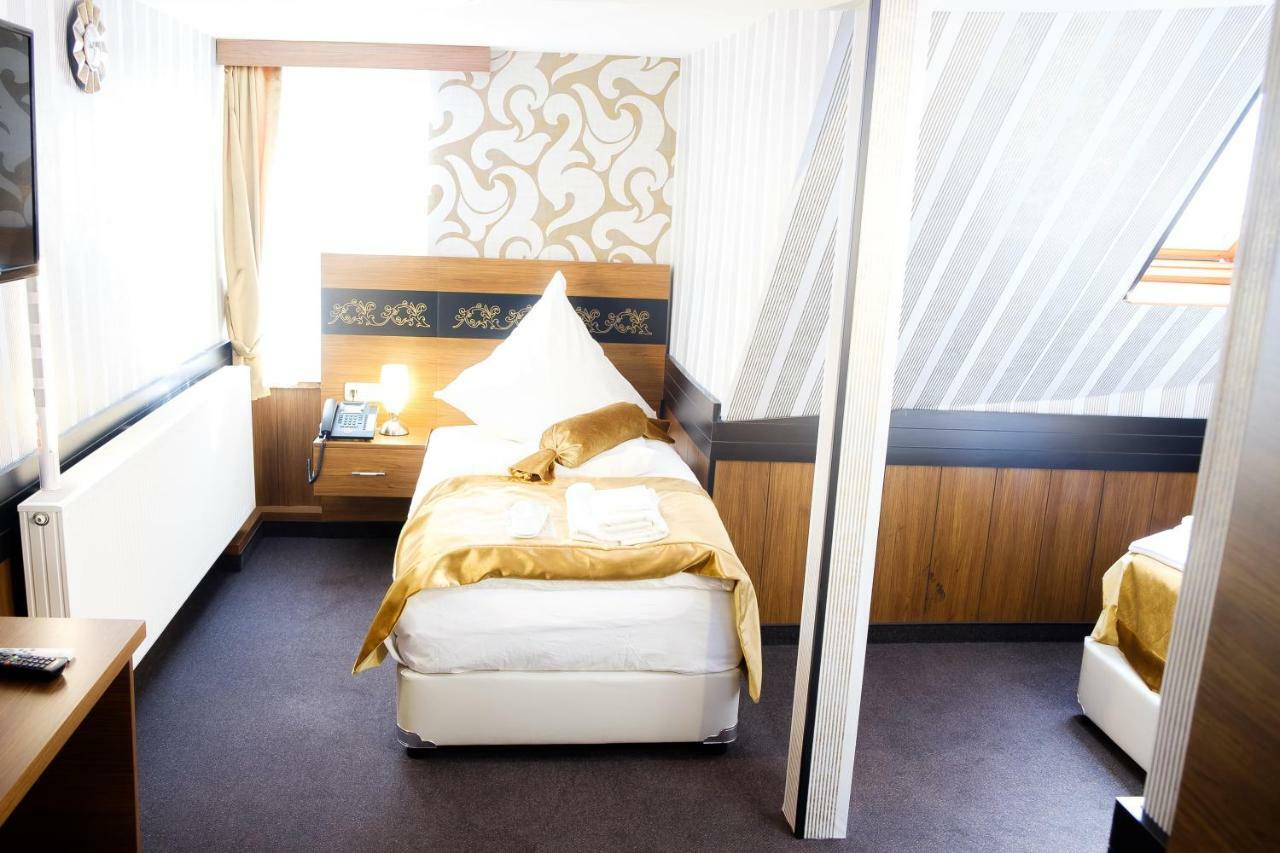 Hotel Im Anker Munden  Екстер'єр фото